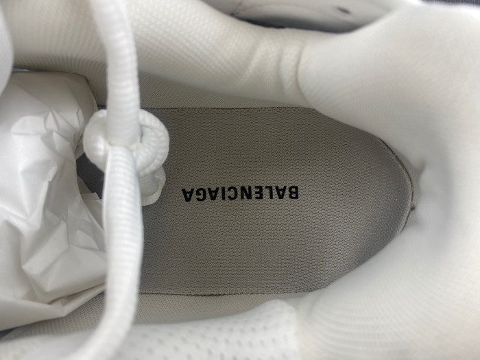 Ba*len*cia*ga 7.5 677403-w3rb5-9012