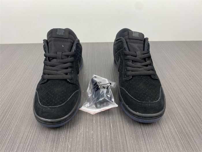Nike SB Dunk Low SP Undefeated 5 On It Black DO9329-001
