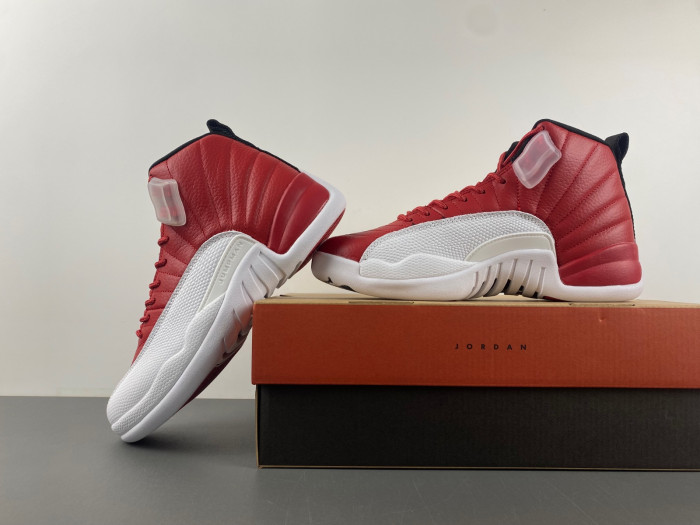 Air Jordan 12 “Gym Red " 130690-600