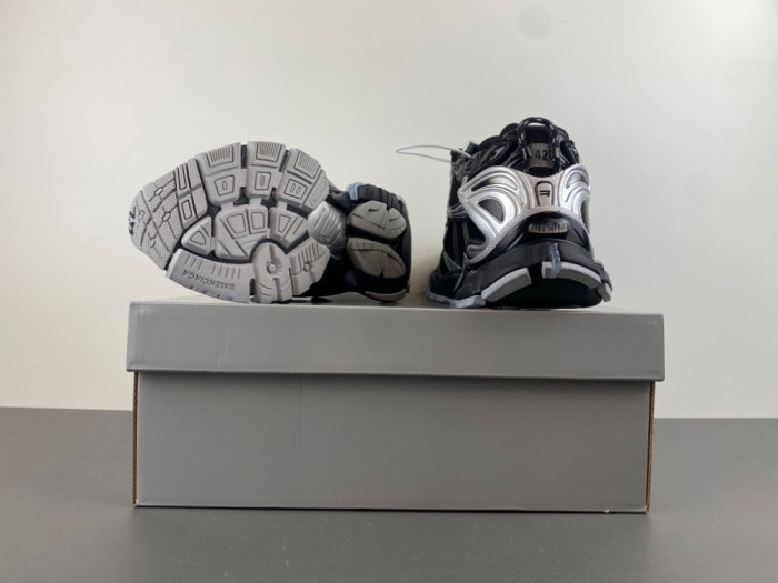 Balenciaga Runner 772774 W3RNY 0322