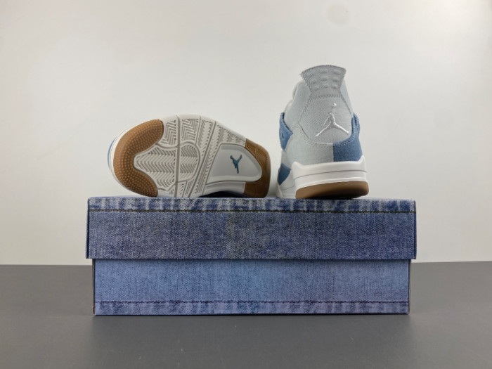Air Jordan 4 Denim "Worn Blue” IB6716-100