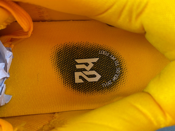 NIKE KOBE 6 OW PROTRO “MAMBACITA” CW2190-501