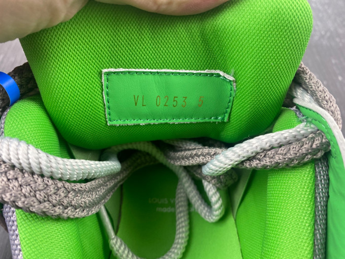 L*V ARCH LIGHT SNAEKER