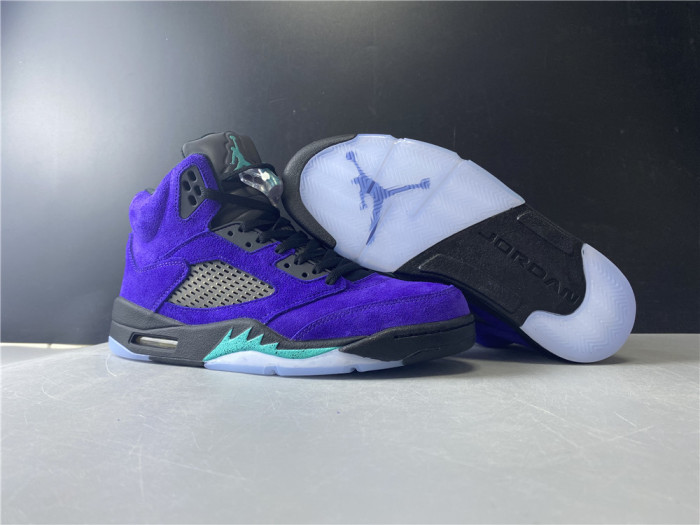 Jordan 5 Retro Alternate Grape 136027-500