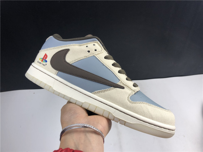 TRAVIS SCOTT PLAYSTATION NIKE SB DUNK LOW CU1726-800