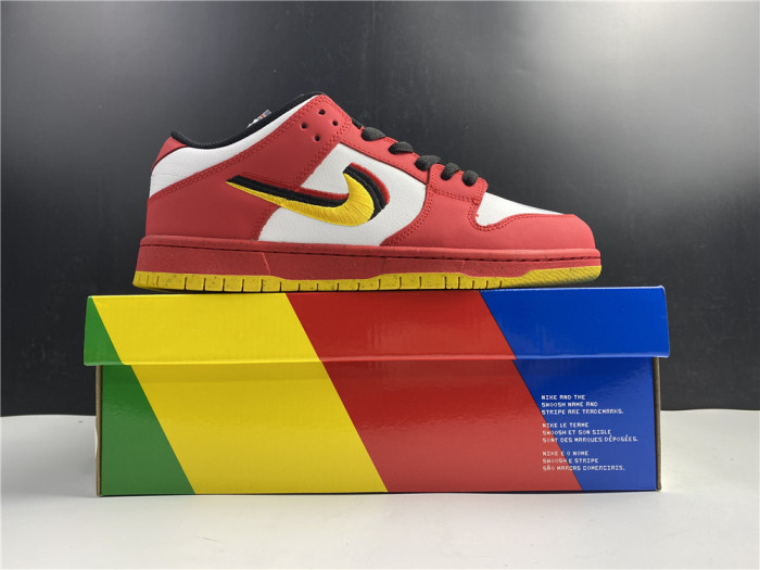 Nike SB Dunk Low “Vietnam 25th Anniversary” 309242-307
