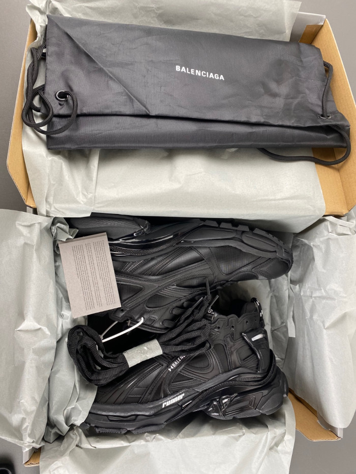 Ba*len*cia*ga runner 813793-wrung 0123