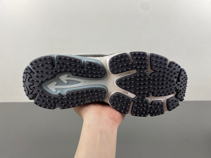 OFF-WHITE BE RIGHT BACK