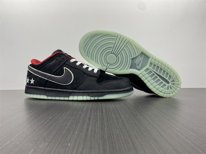 Nike SB Dunk Low LPL League of Legends  DO2327-011