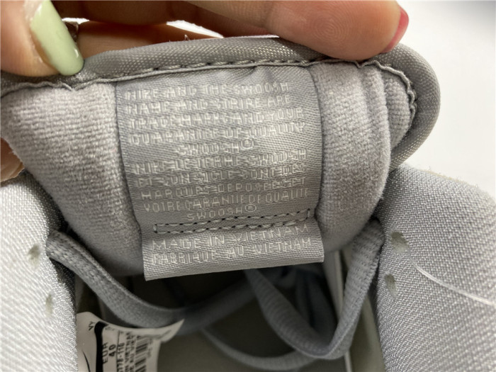 Nike SB Dunk Low Summit White Wolf Grey AR0778-110