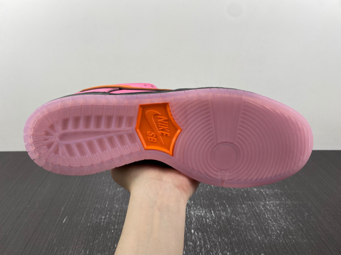 Nike SB Dunk Low “Blossom” FD2631-600