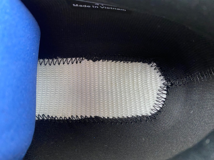 Moncler Trailgrip GTX Black Red