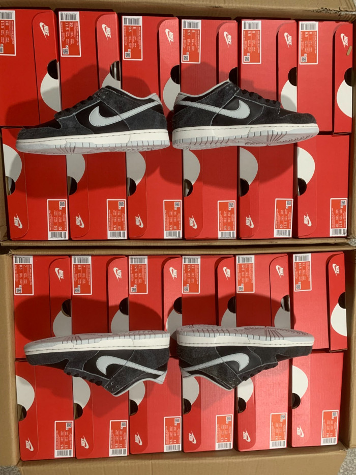 Nike Dunk Low Retro Animal Pack Zebra  DH7913-001