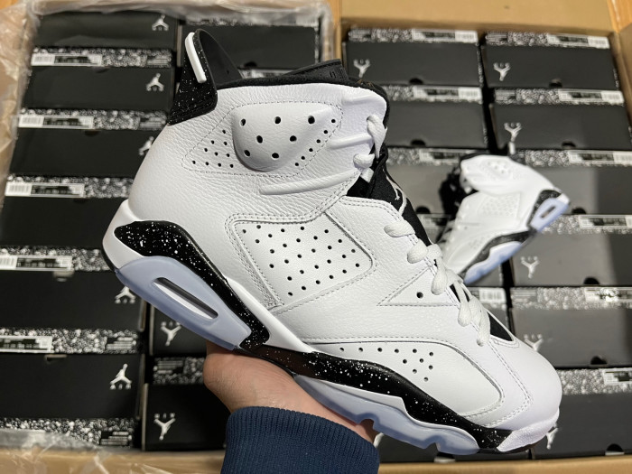 Air Jordan 6 “Reverse Oreo” CT8529-112