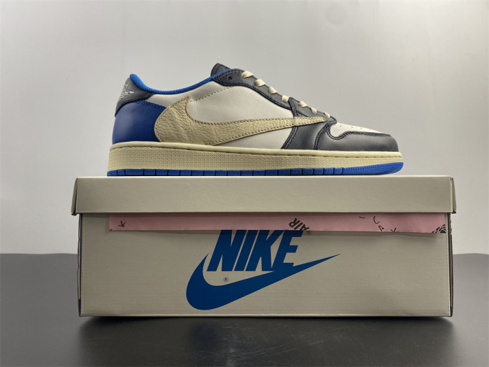 Jordan 1 Low fragment design x Travis Scott DM7866-140