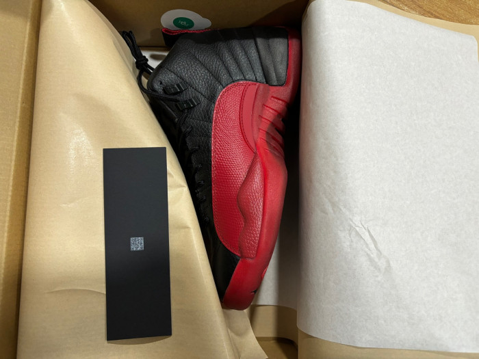 AIR JORDAN 12 RETRO FLU GAME (2025) CT8013-002