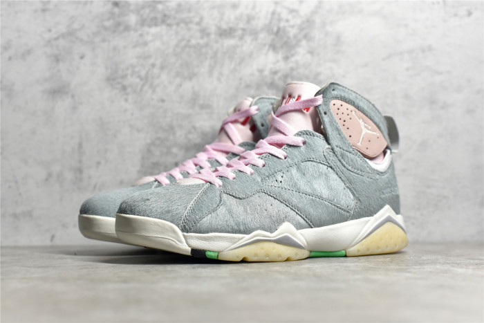 Jordan 7 Retro Neutral Grey CT8528-002