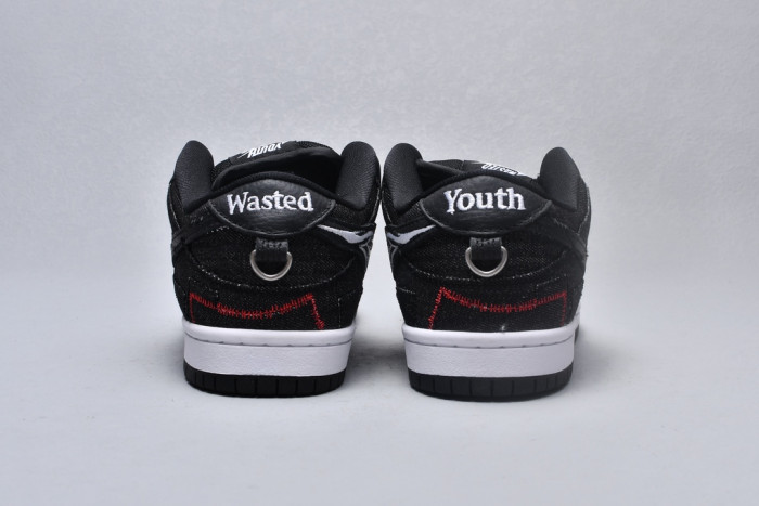 Nike SB Dunk Low Wasted Youth DD8386-001