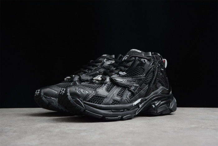 Ba*len*cia*ga runner trainer