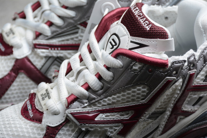 Ba*len*cia*ga runner trainer