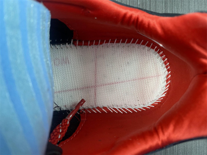 AIR JORDAN RETRO 5 “ANTHRACITE” DM4640-036