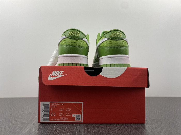 Nike Dunk Low Chlorophyll  DJ6188-300