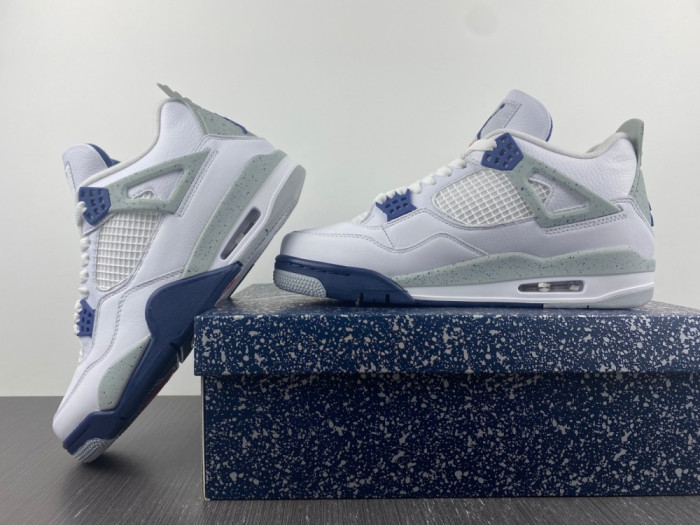 Jordan 4 Retro Midnight Navy DH6927-140