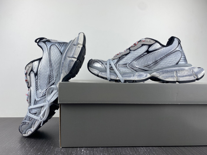 BLCG 3XL FOUR-COLOR UPPER/RUBBER 542228W1RB52801