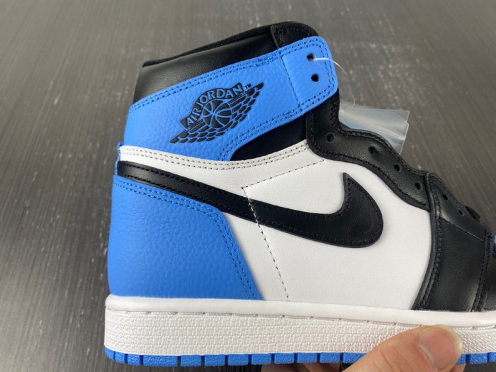 JORDAN 1 RETRO HIGH OG UNC TOE DZ5485-400