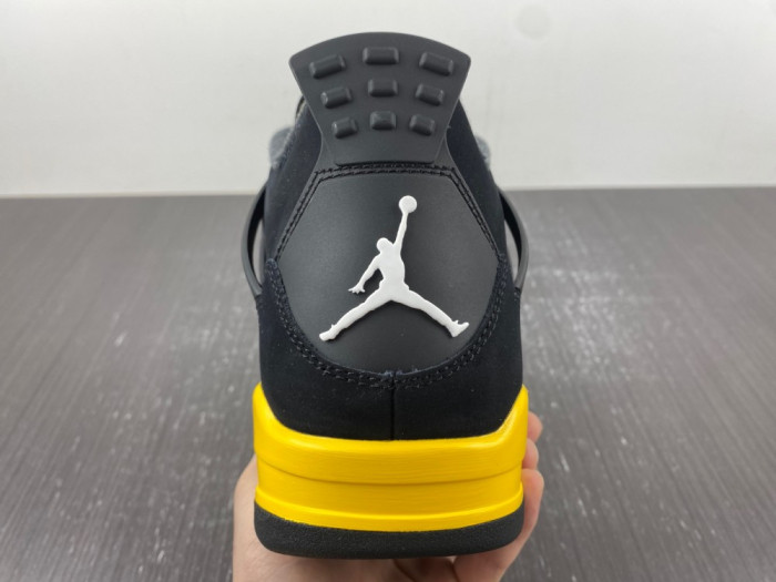 Air Jordan 4 Thunder 308497-017