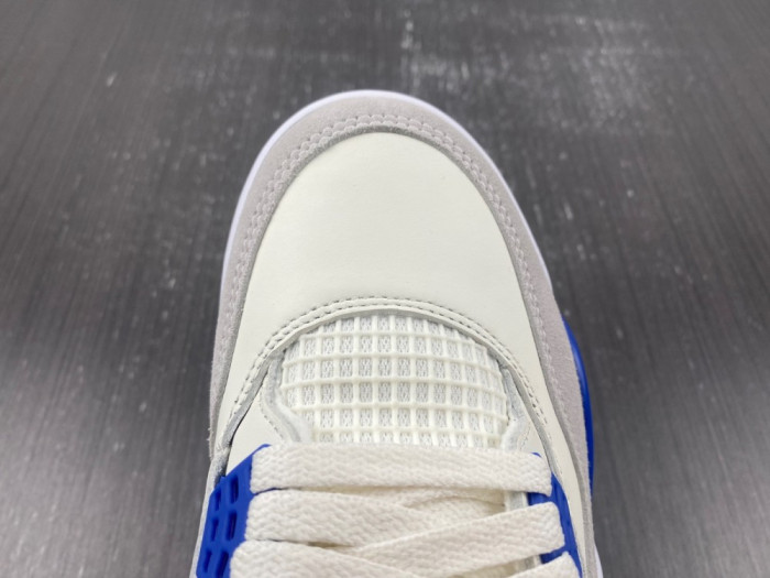 NIKE SB X AIR JORDAN 4 “SAPPHIRE” DR5415-104