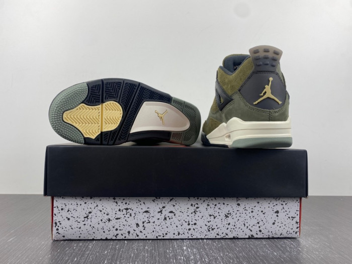 Jordan 4 Craft “Medium Olive” FB9927-200