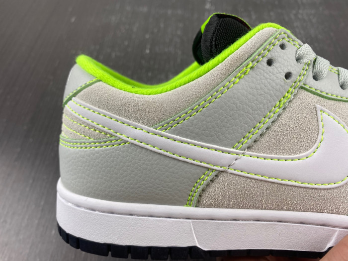 NIKE DUNK LOW UNIVERSITY OF OREGON PE (2023) FQ7260-001