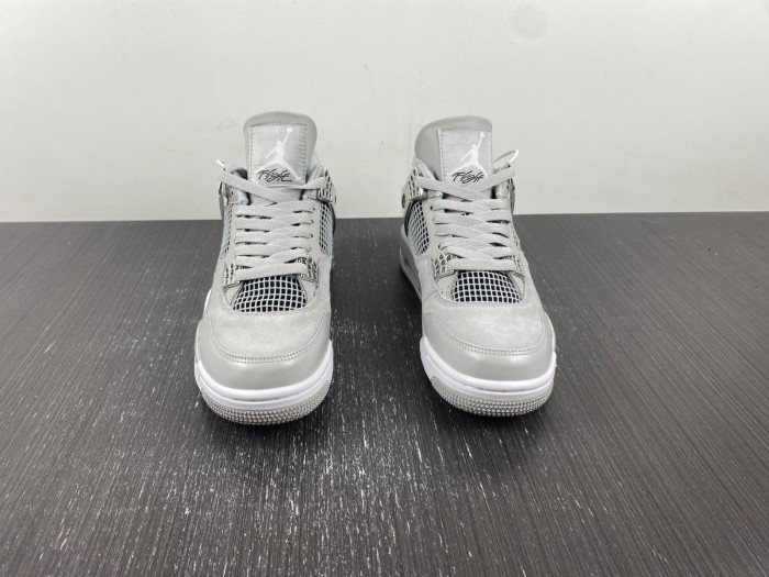 Air Jordan 4 WMNS “Frozen Moments” AQ9129-001