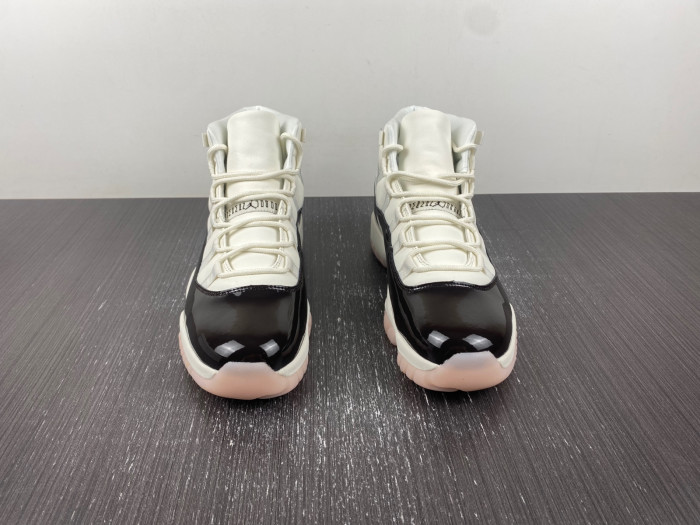 AIR JORDAN 11 WMNS "NEAPOLITAN" AR0715-101