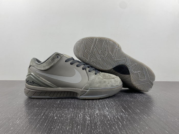 Nike Zoom Kobe 4  869450-005