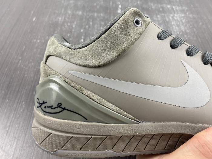 Nike Zoom Kobe 4  869450-005
