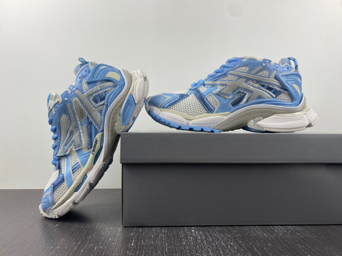 Ba*len*cia*ga runner 677403 w3rb2 9744