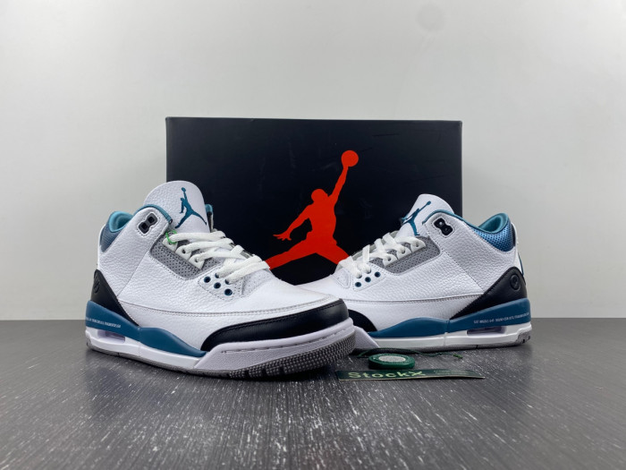 AIR JORDAN 3 RETRO 136064-660