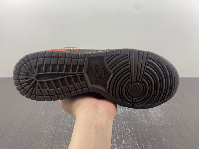 Nike Dunk Low “Red Panda” FV0395-200