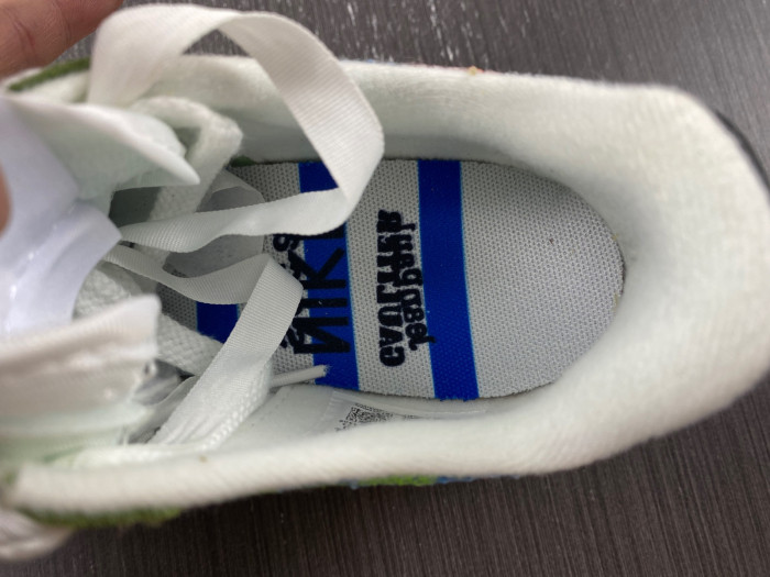 sacai x Nike Waffle Woven Green Gusto DR5209-300