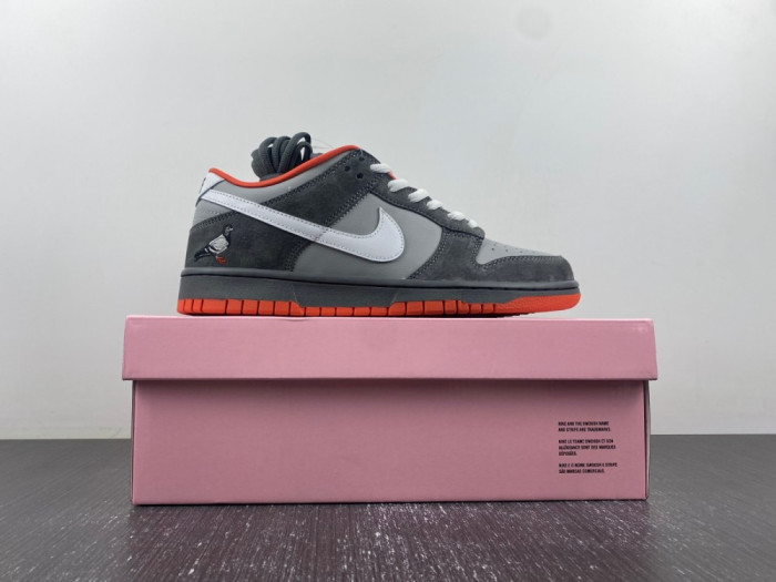 NIKE DUNK LOW PRO SB 304292-011