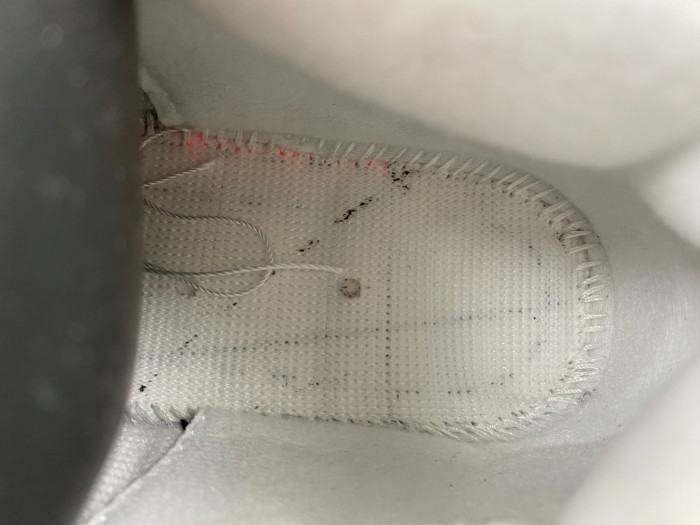 NIKE SB X AIR JORDAN 4 “Sapphire” DR5415-102