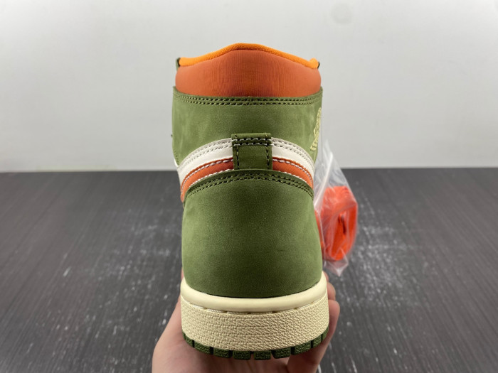 AIR JORDAN 1 RETRO HIGH OGFB9934-300