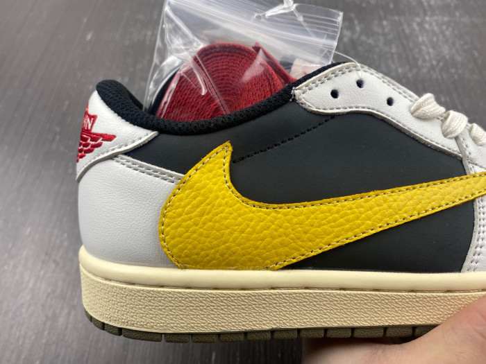 TRAVIS SCOTT X AIR JORDAN 1 RETRO LOW DM7866-982