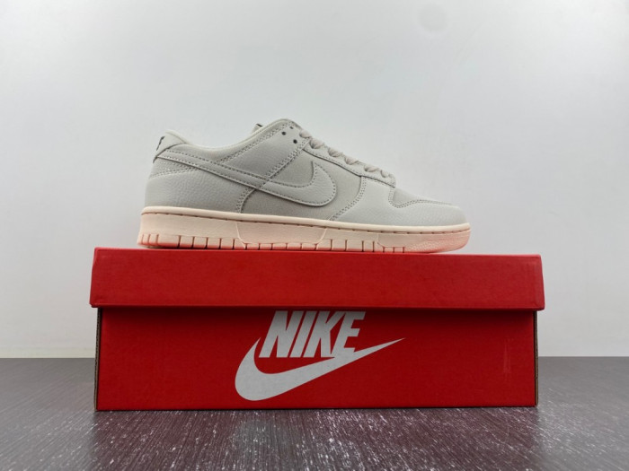 Nike Dunk Low “Light Orewood Brown”  DZ2538-100