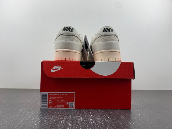 Nike Dunk Low “Light Orewood Brown”  DZ2538-100