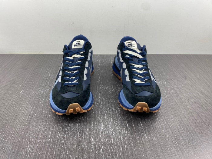 NIKE Sacai x VaporWaffle “Tour Yellow ” DD1875-700