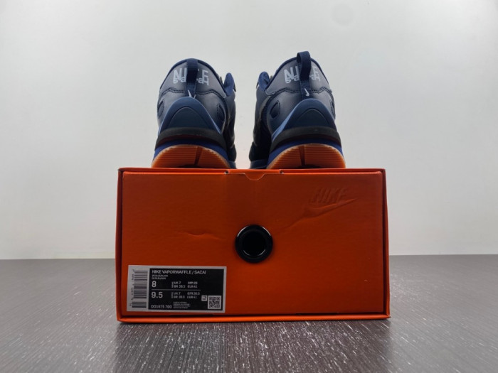 NIKE Sacai x VaporWaffle “Tour Yellow ” DD1875-700