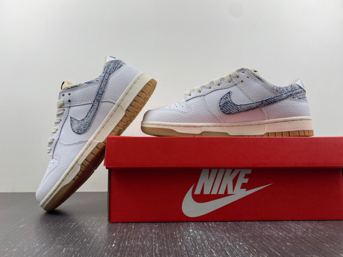 Nike Dunk Low “Washed Denim" FN6881-100